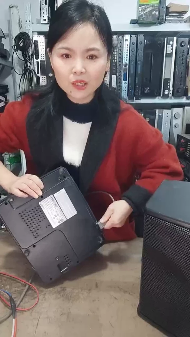 8新投影仪，不包邮费