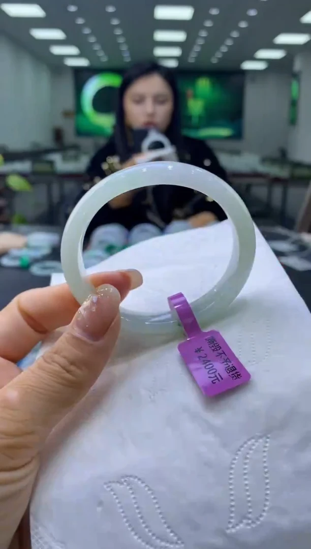 未镶嵌手镯翡翠00002857