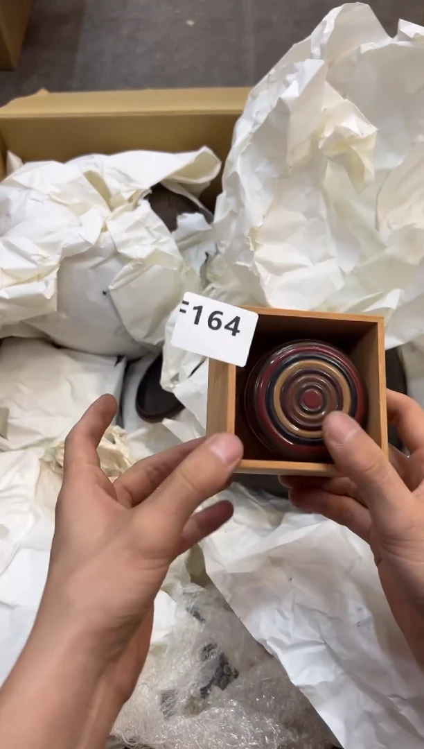 爱****友164中古商品，谨慎参拍
