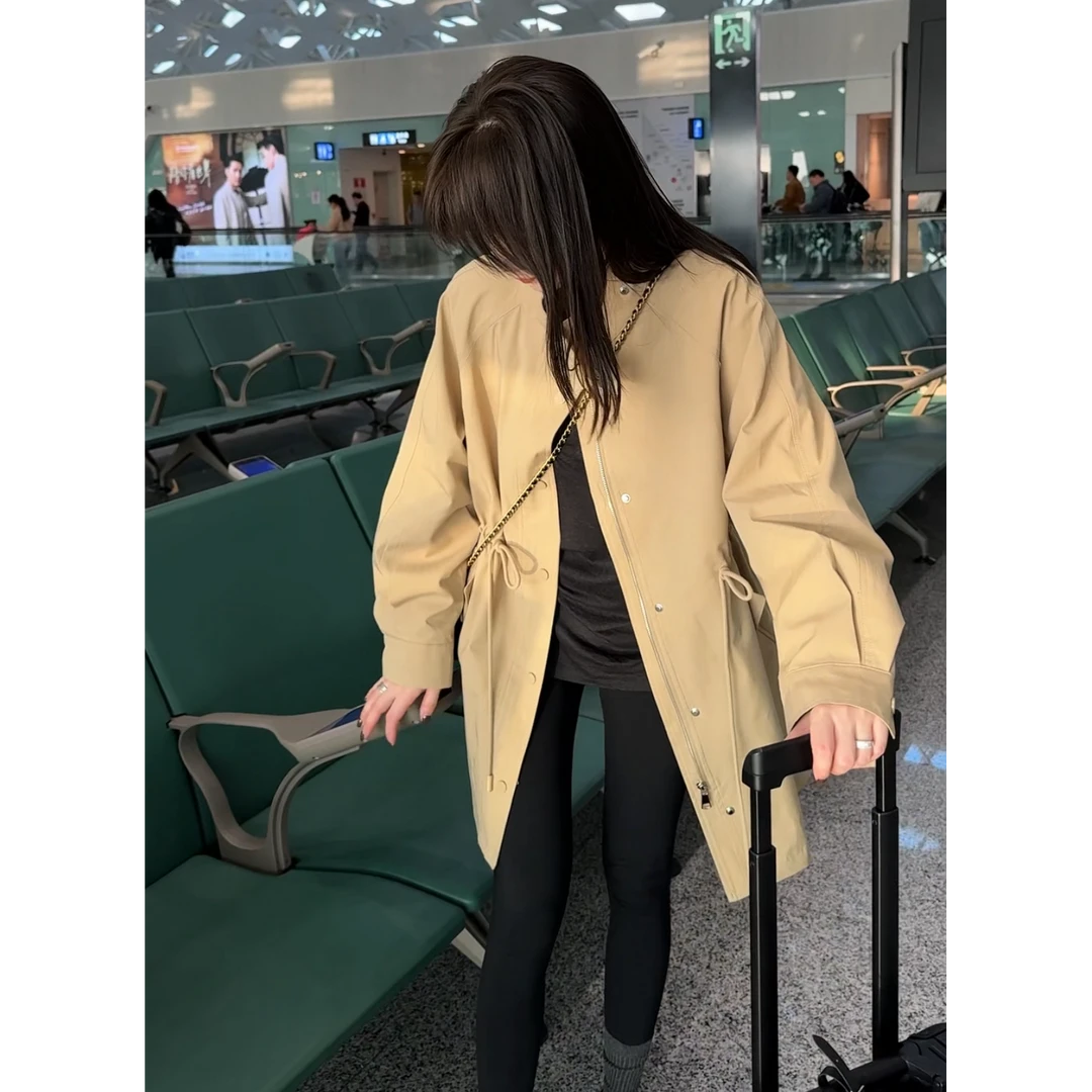 【名衣扬】收腰短风衣~2025年春季新款侧两边可调节宽松版短风衣