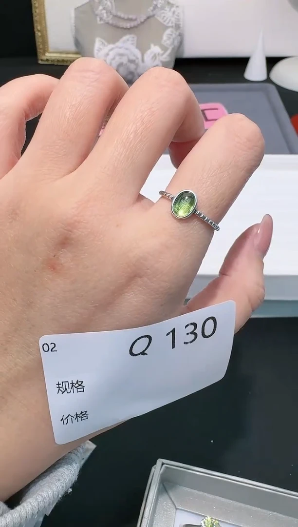 【闪购商品】橄榄石戒指银S925镶嵌多样性发一Q130