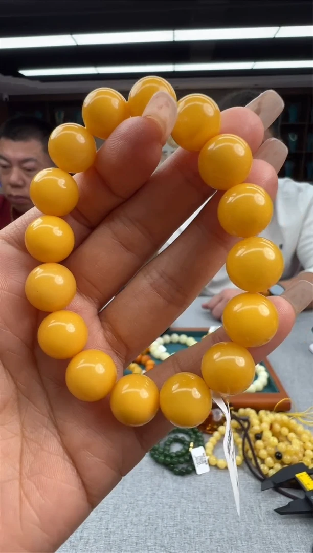 【闪购商品】琥珀手链未镶嵌30秒拍号