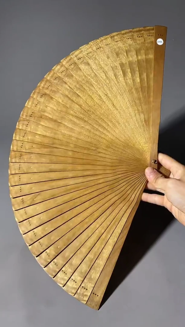 金丝楠310号28cm小叶桢楠扇子