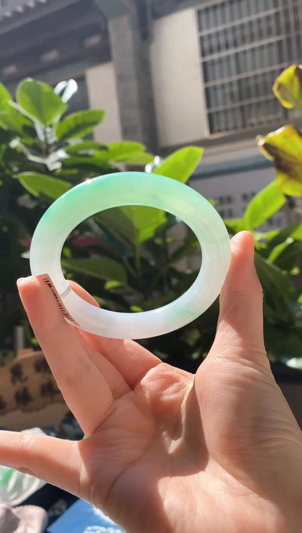 【闪购商品】翡翠手镯（圆镯）未镶嵌翡翠手镯56圆条