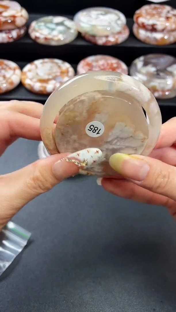 手镯玛瑙/玉髓未镶嵌石英质玉54圈53/54带（赠送镯心）