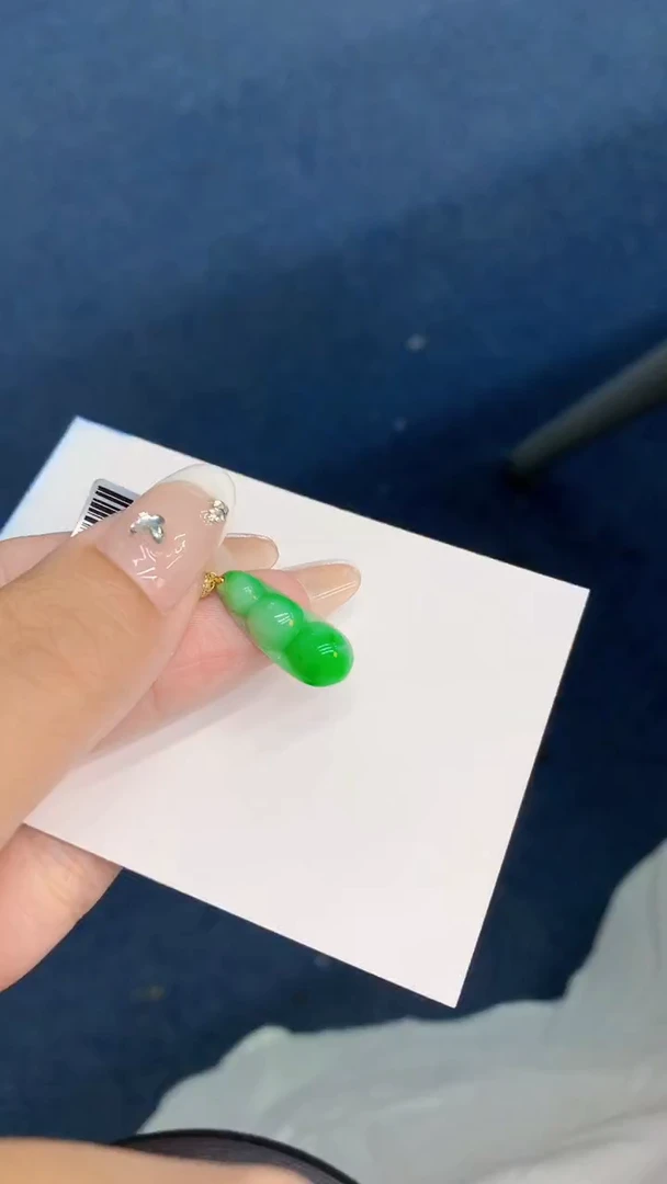 翡翠18K金镶嵌吊坠(不含链)1