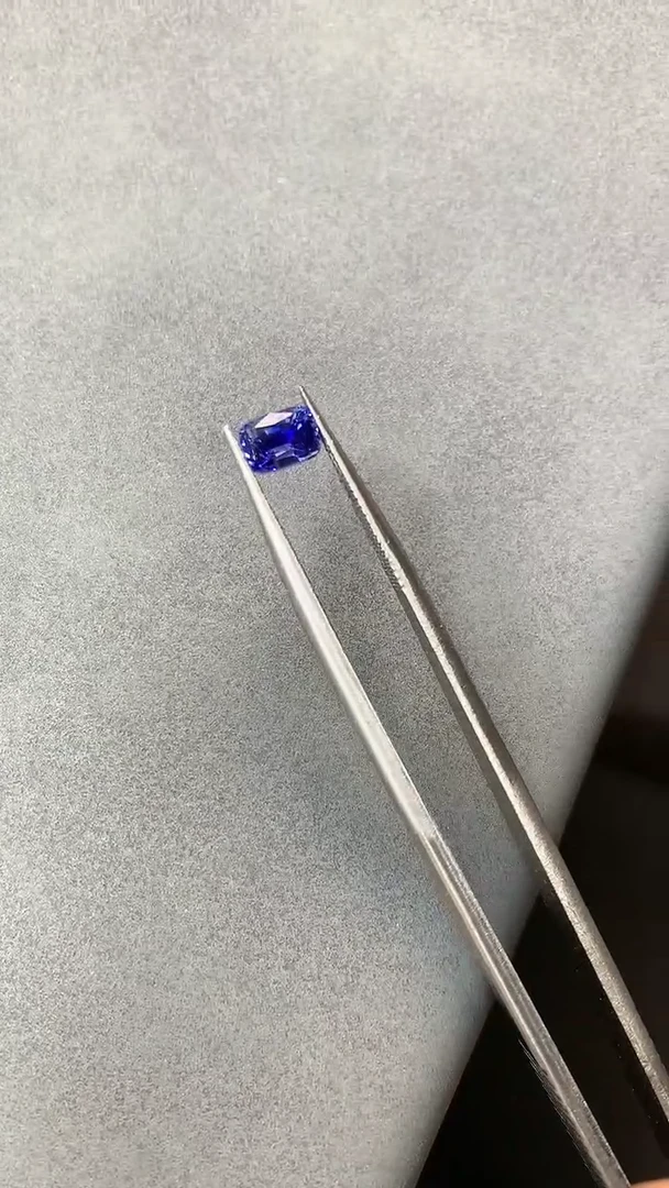 裸石蓝宝石蓝宝石裸石1.07ct