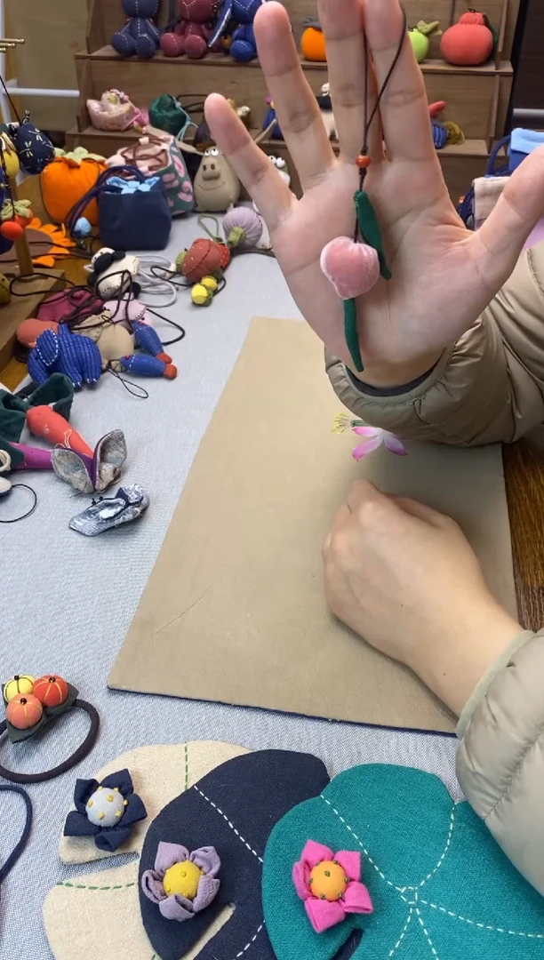 桃子手机挂（粉色）