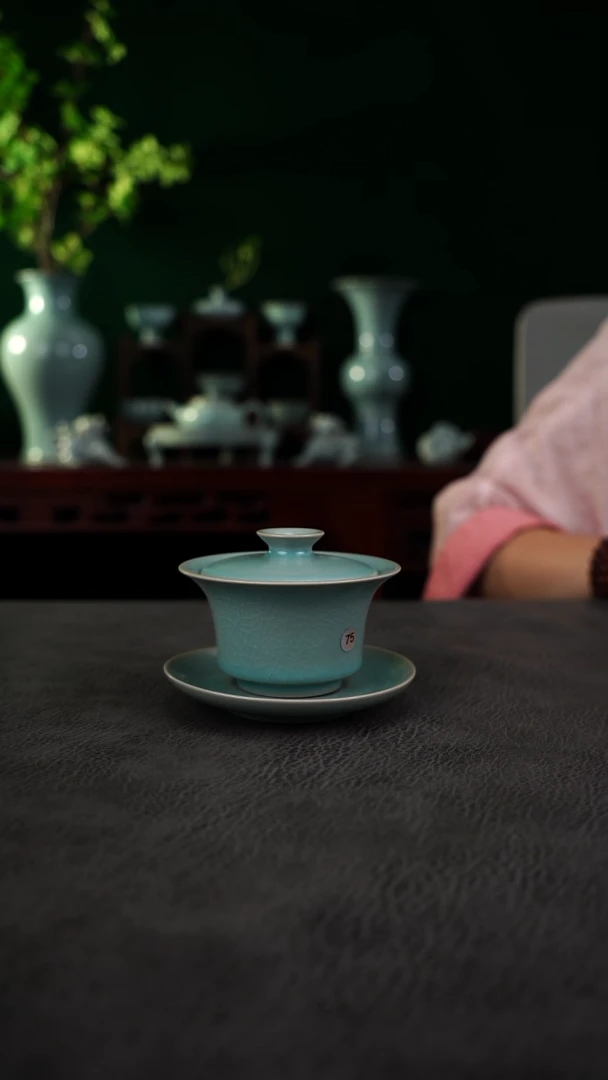 瓷片马蹄三才盖碗  微瑕   120CC