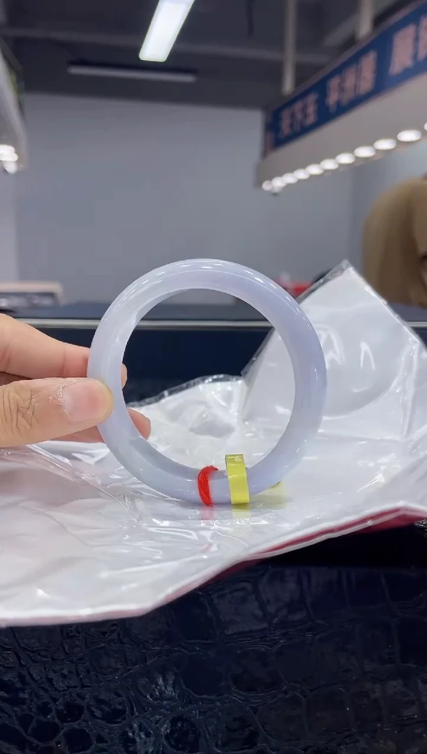 未镶嵌手镯翡翠10