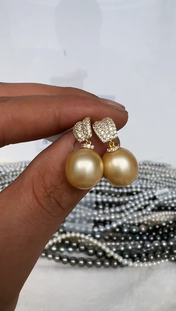 银S925镶嵌耳饰海水珍珠耳钉