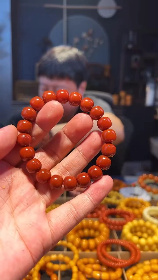 未镶嵌手链南红玛瑙牛血单圈