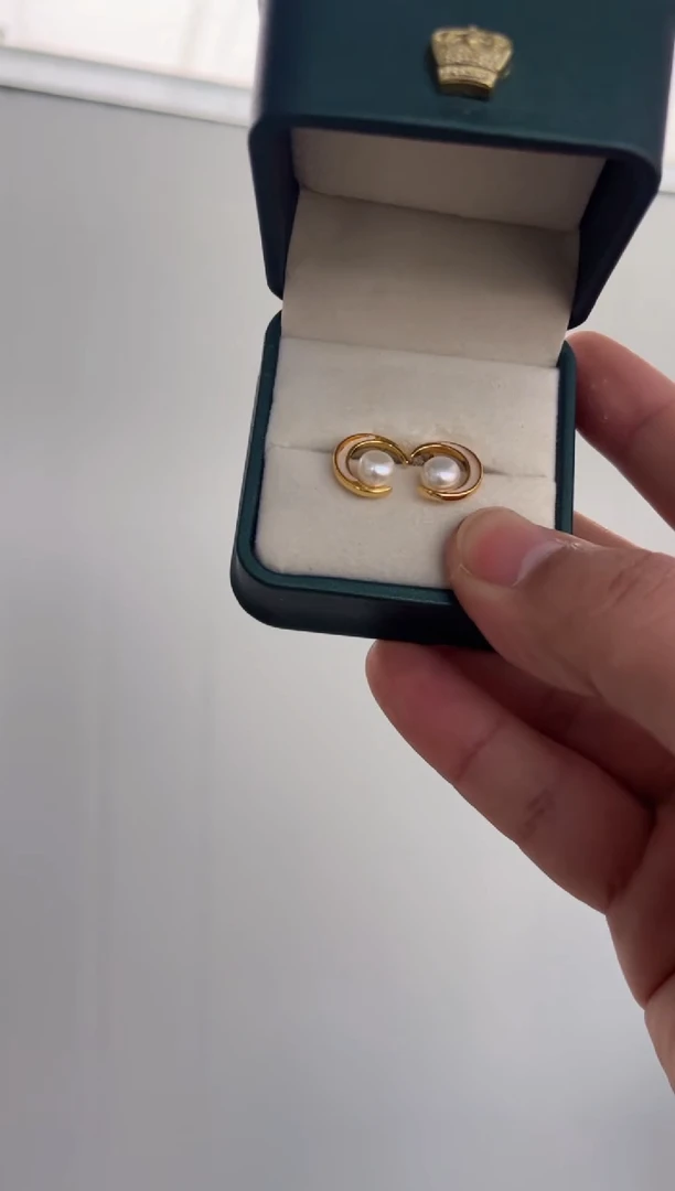 【闪购商品】淡水珍珠耳饰银S925镶嵌FLE007