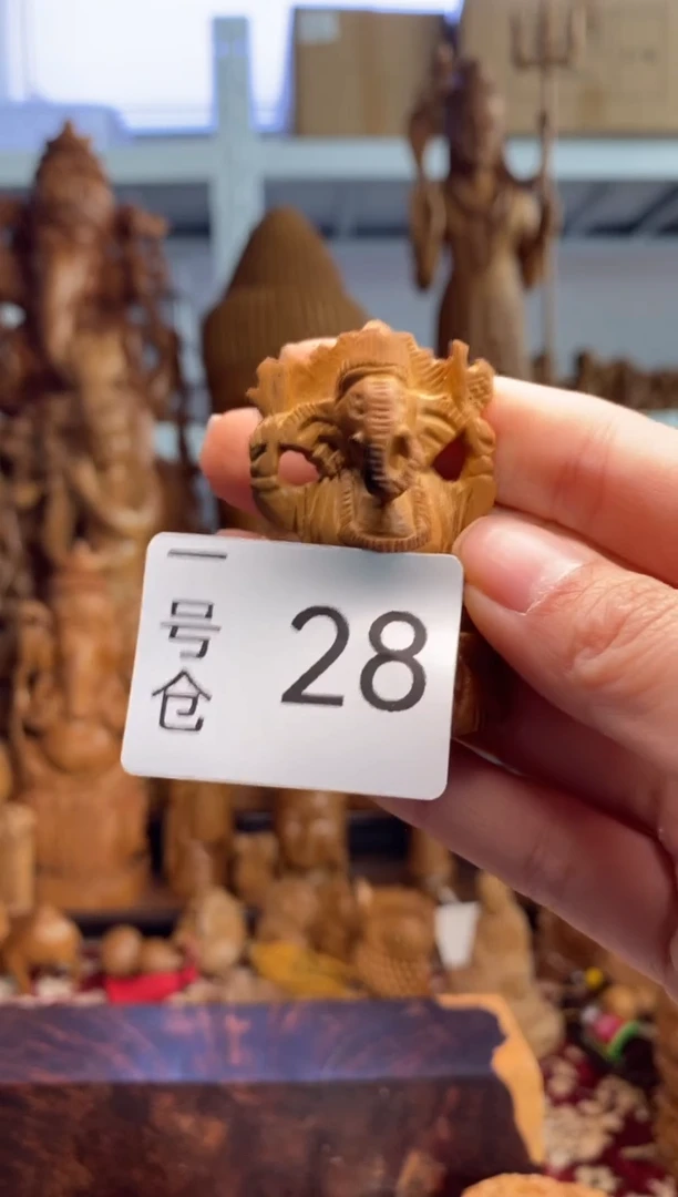 【闪购商品】檀香木1号仓28老山檀~工艺品