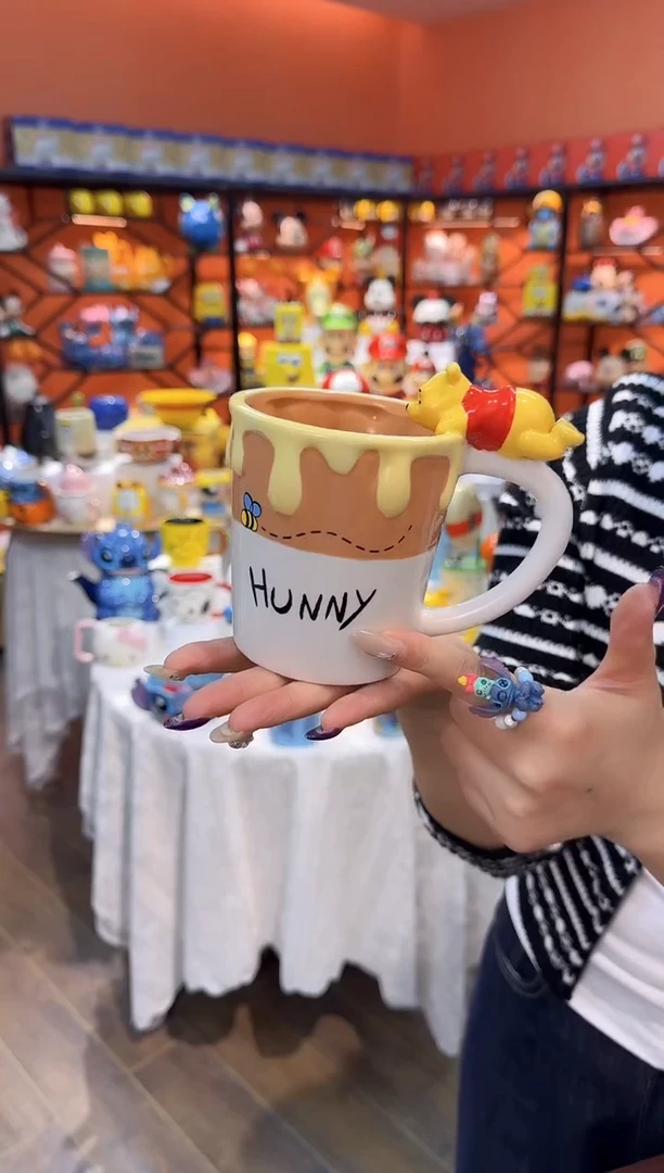 瓷片@@维尼熊蜂蜜陶瓷马克杯