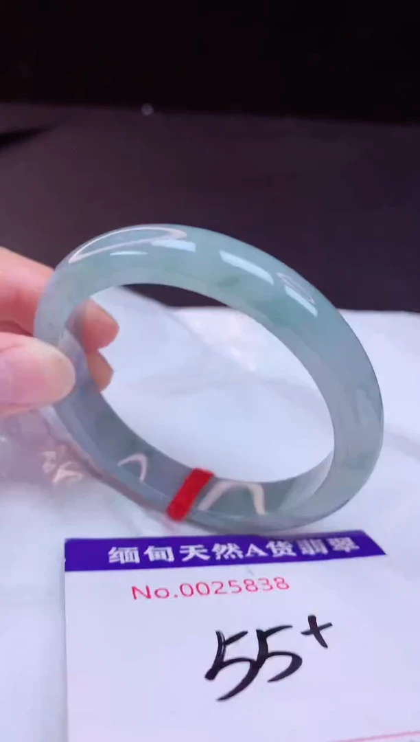翡翠手镯未镶嵌55+