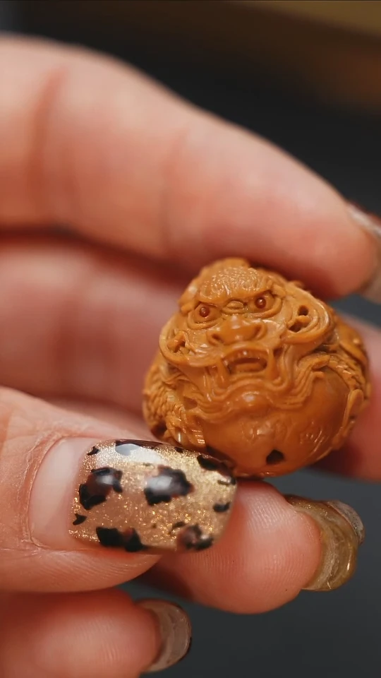 【闪购商品】橄榄核吊坠 梦梦精品核雕