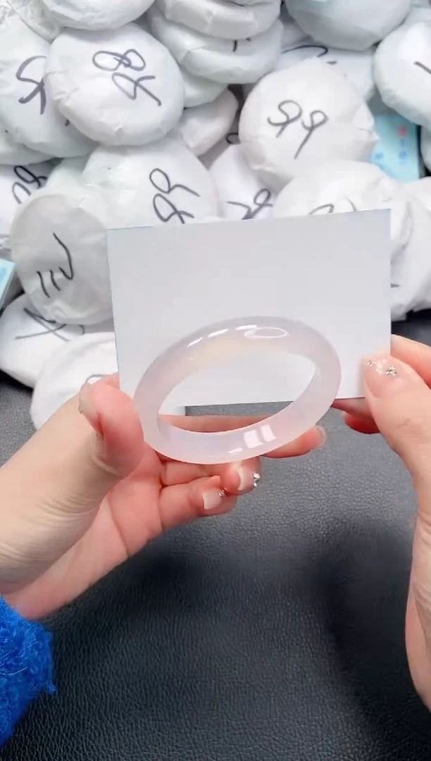 【闪购商品】石英质玉手镯未镶嵌 21L78-50