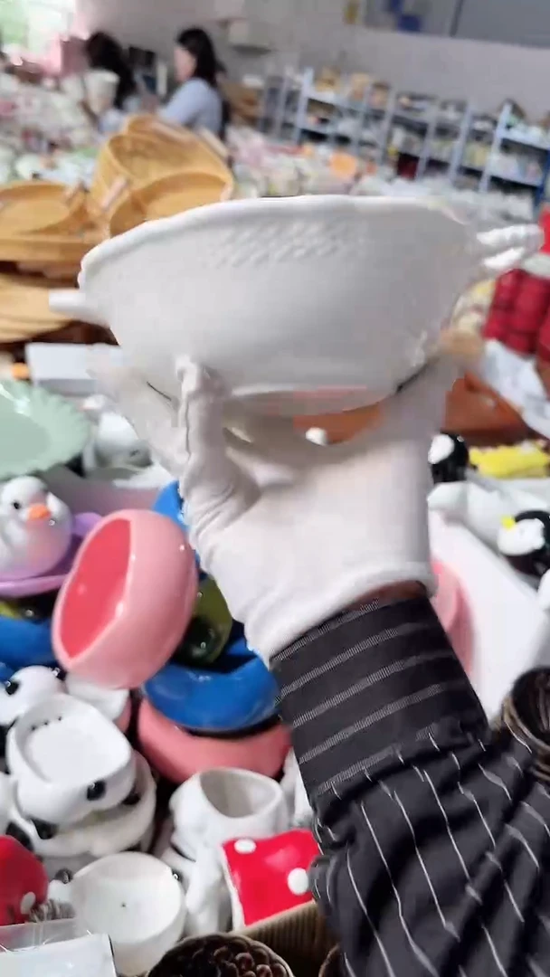 陶瓷珠点双耳 微瑕凑满20元包邮