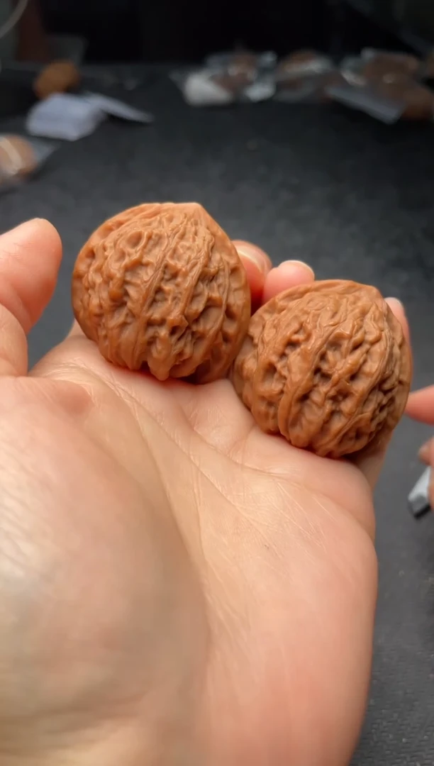 把件文玩核桃w109  金牛 40尺