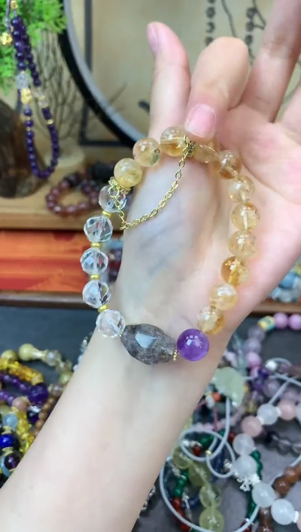 【闪购商品】黄晶手链未镶嵌146手串