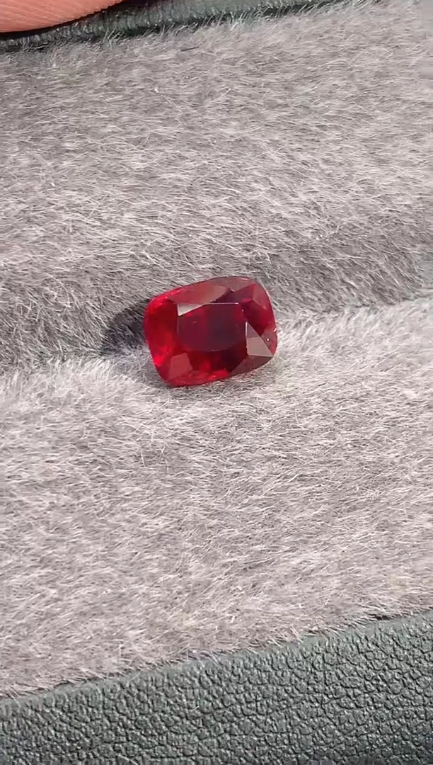 裸石红宝石3.03-240000天然红宝石