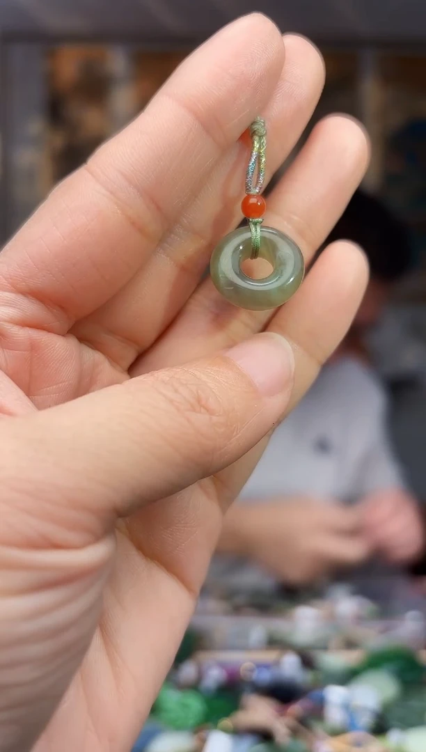 【闪购商品】和田玉颈饰未镶嵌拍一发一