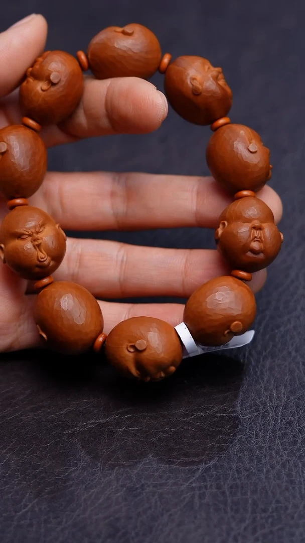 吊坠橄榄核人生百态