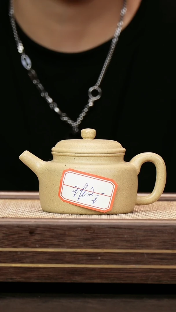 茶壶紫砂微瑕 本绿    孤品  德钟壶