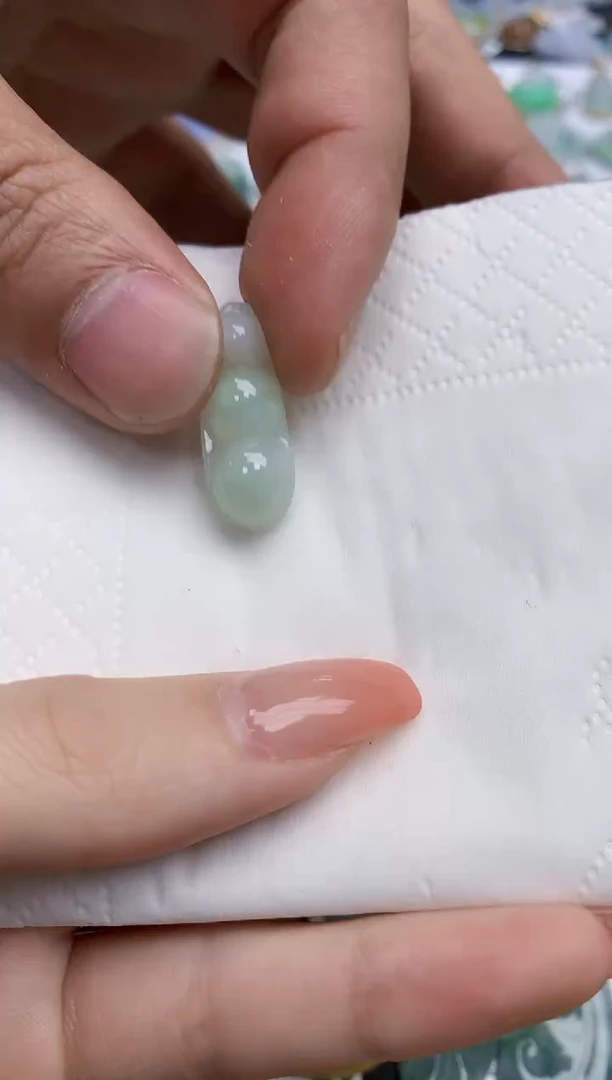 【闪购商品】翡翠颈饰未镶嵌天然缅甸翡翠A货