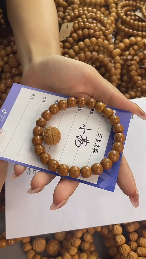 手串猴头核桃小*猴头，易碎品，轻拿轻放.