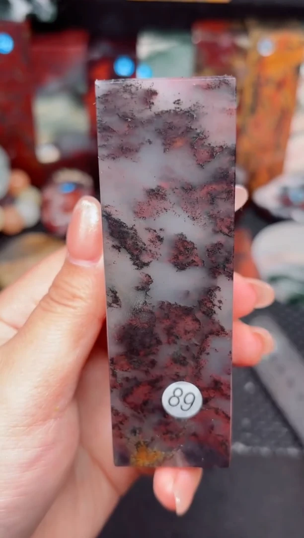 玉 桂林鸡血创意摆件装饰 编号：89