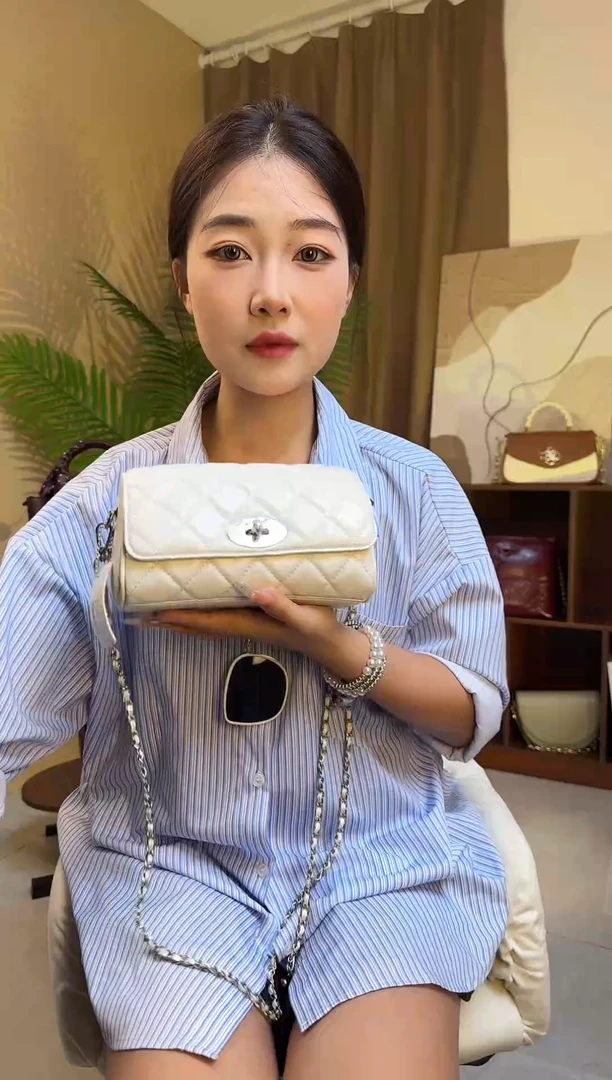 牛皮（革）小众轻奢气质女包