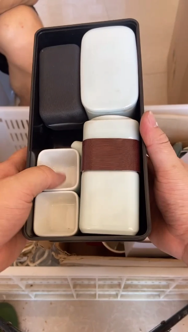 杯摄影的产品有使用过的痕迹有点脏介意勿拍青绿色