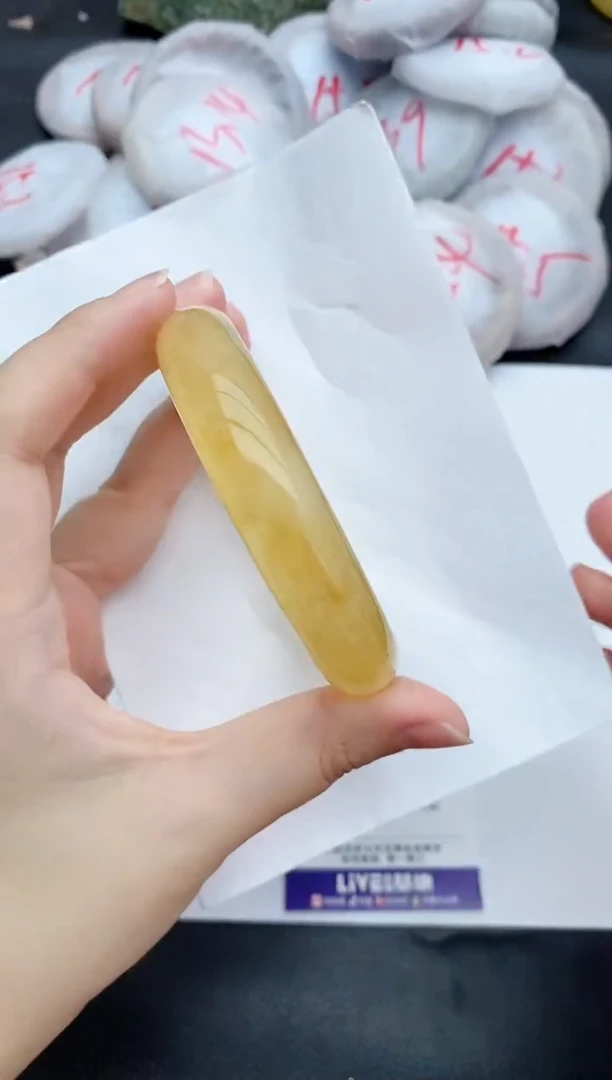 未镶嵌手镯石英质玉117+59/60