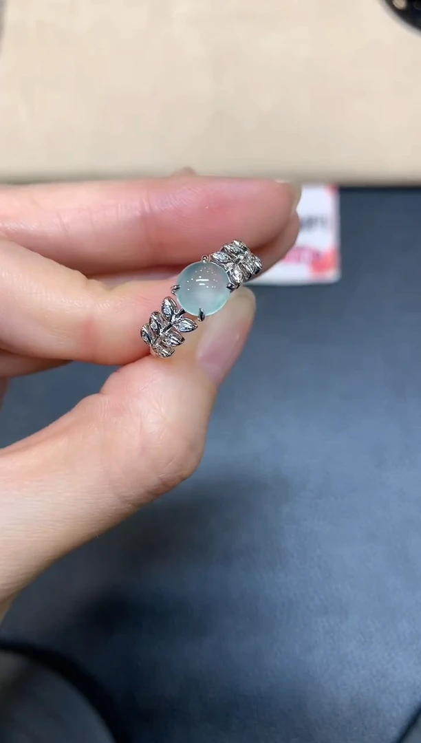 【闪购商品】翡翠戒指18K金镶嵌【无鉴赏期