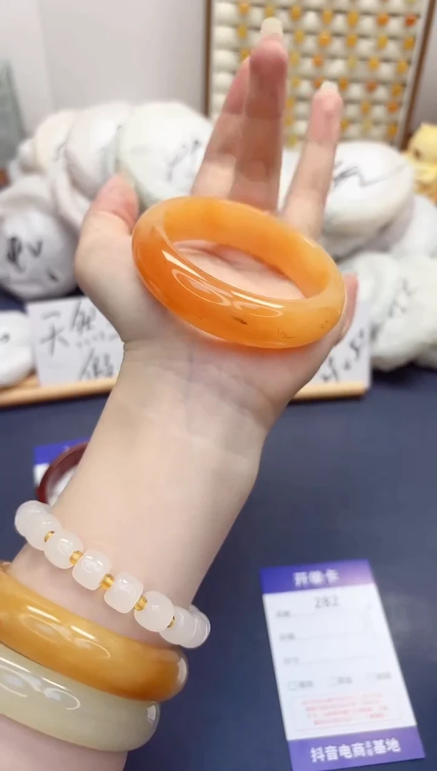 石英质玉手镯未镶嵌282-财气镯-圈口55