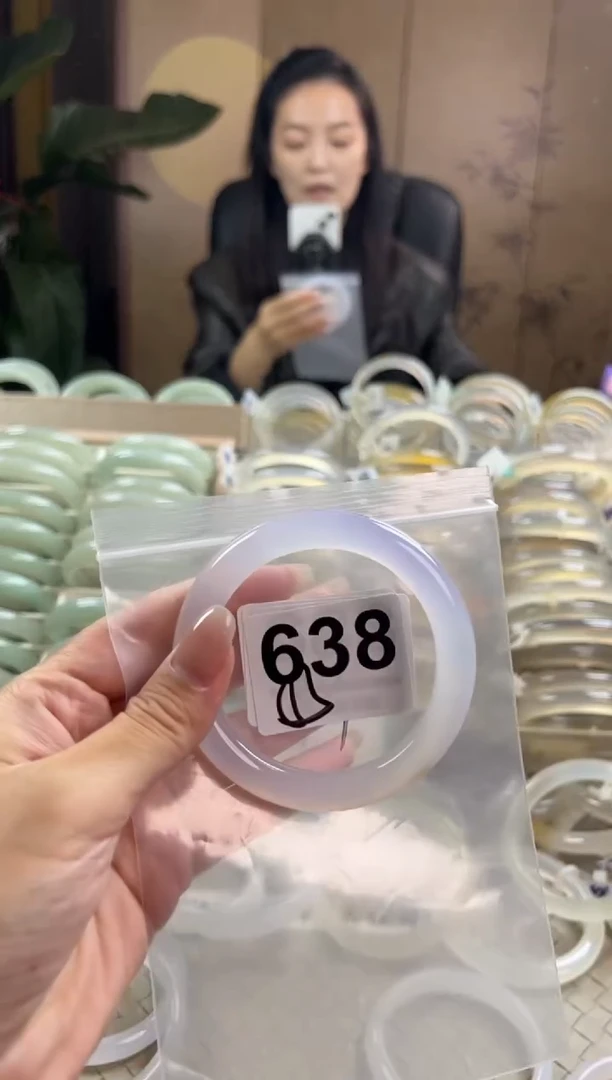 手镯玛瑙/玉髓未镶嵌638