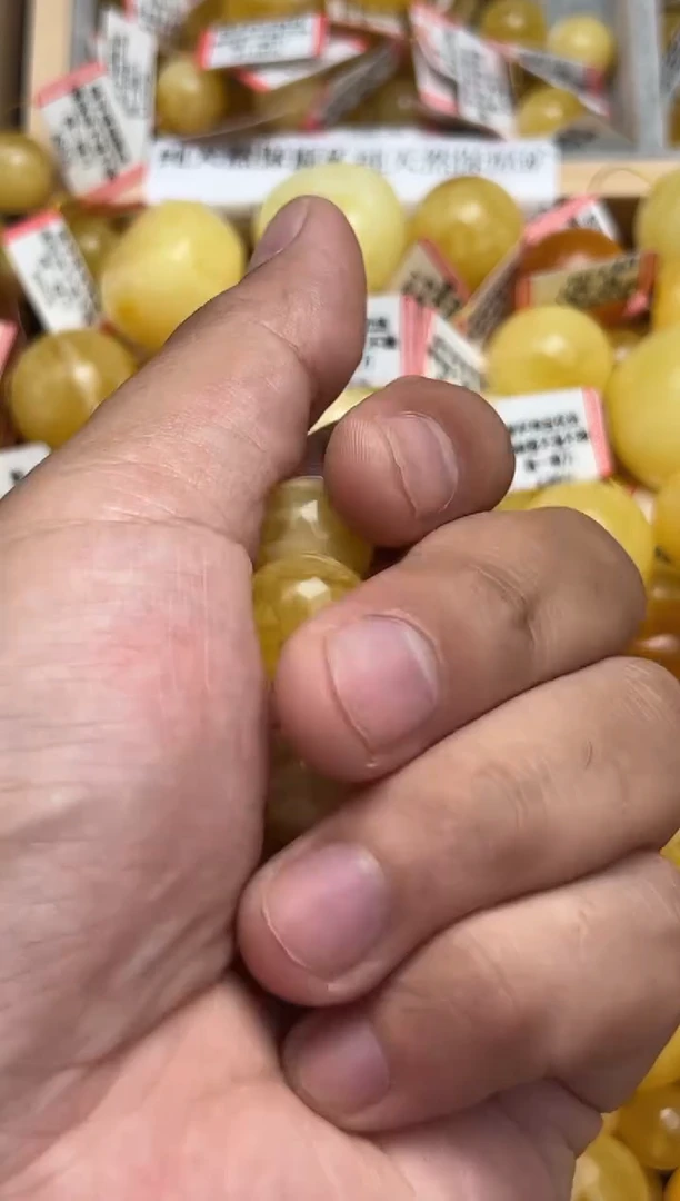 未镶嵌琥珀裸石就**吧蜜蜡珠子带瑕疵 假一赔万