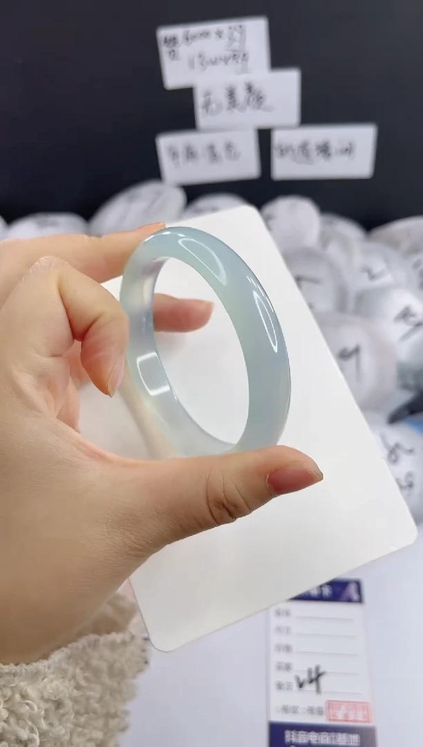 未镶嵌手镯石英质玉多样性发货V4