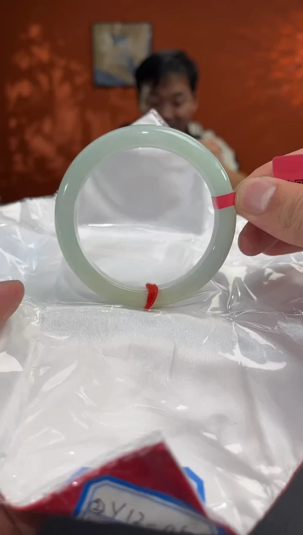 未镶嵌手镯翡翠4        圈口59.3