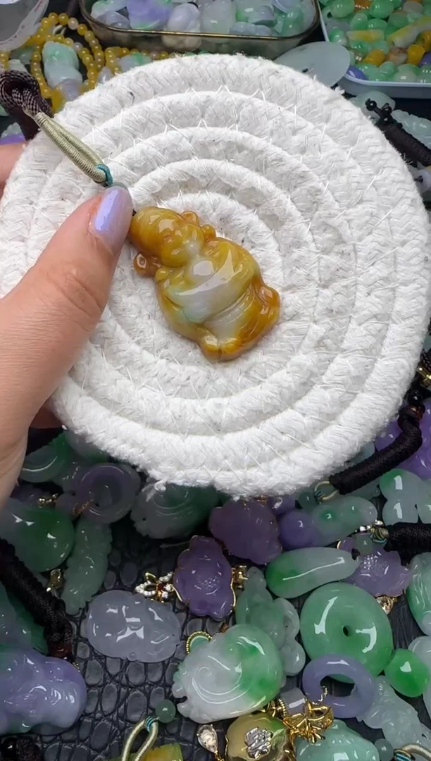 颈饰未镶嵌翡翠缅甸翡翠吊坠