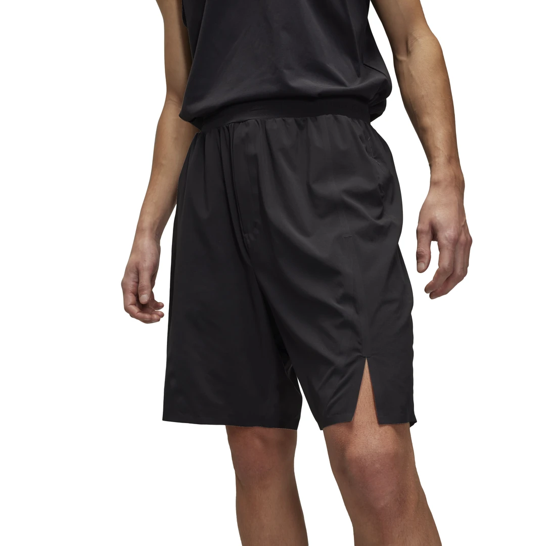 Y-3/Y-3（52-JD1458）黑色轻薄透气夏季压胶运动短裤