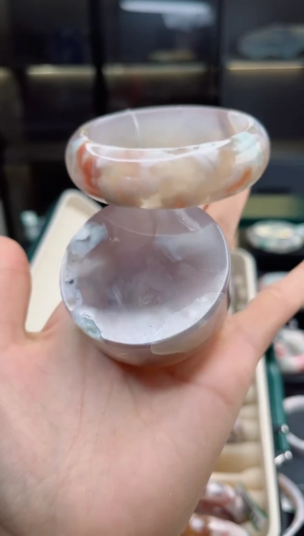 石英质玉手镯未镶嵌58圈口（赠送镯心）s98292