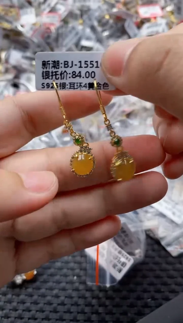 翡翠戒指银S925镶嵌66666    8