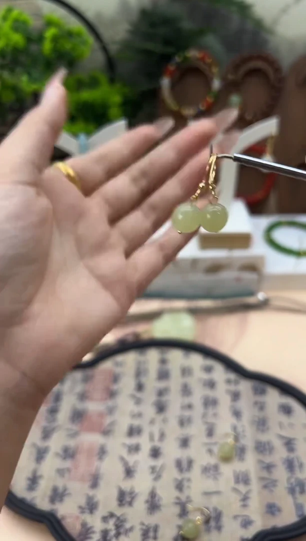 未镶嵌和田玉耳饰188