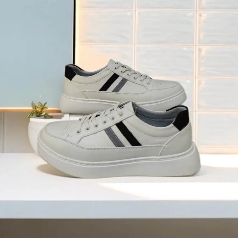 蜘蛛王真皮小白鞋春秋季新款厚底运动休闲鞋百搭软底板鞋