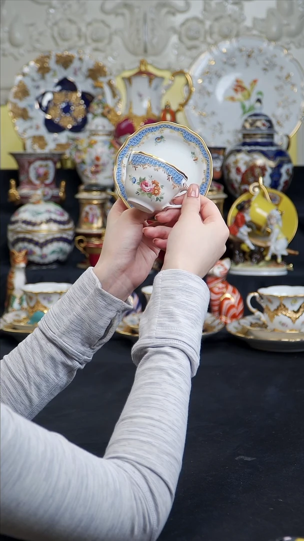 骨瓷婷婷中古器物如图所示32