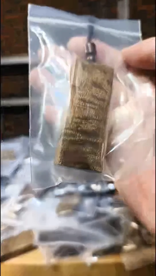 金丝楠无事牌手把件