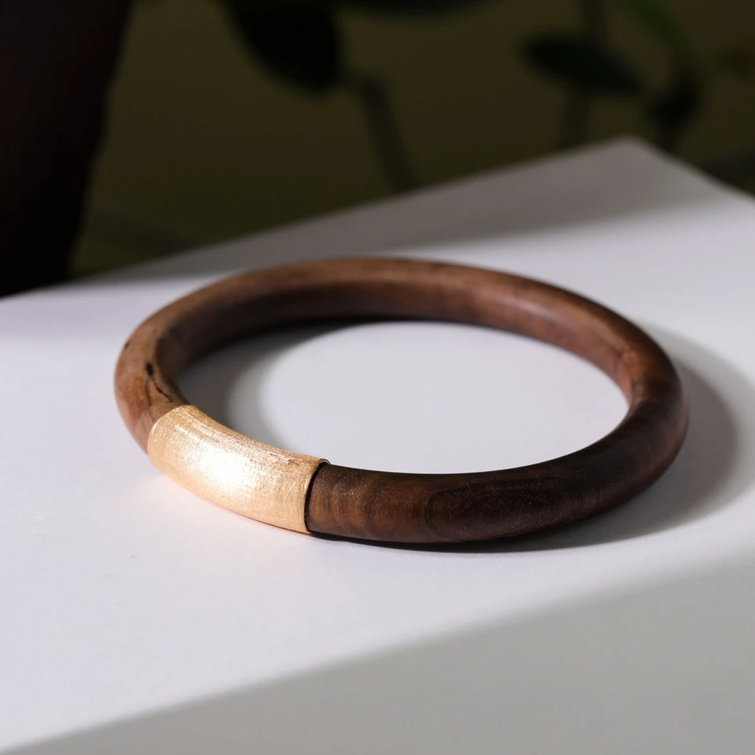 【意婵】《自在镯》18K金精工镶嵌顶料阴沉老山檀手镯-910403